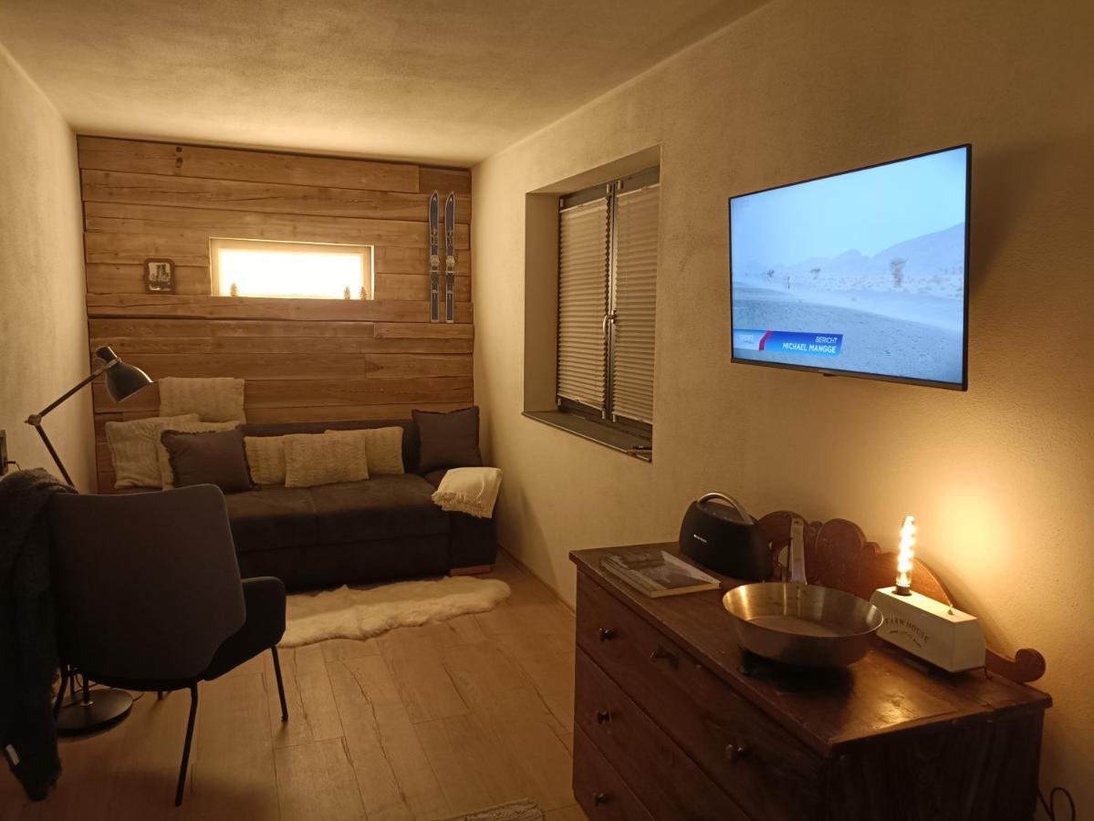 ラウリスAlpartment 38アパートメント エクステリア 写真